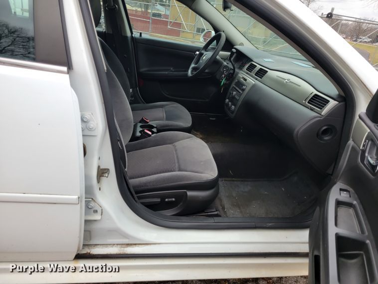 image for item IV9728 2012 Chevrolet Impala Police Cruiser