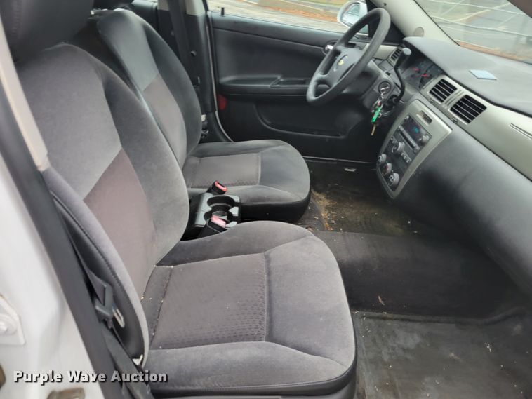 image for item IV9728 2012 Chevrolet Impala Police Cruiser