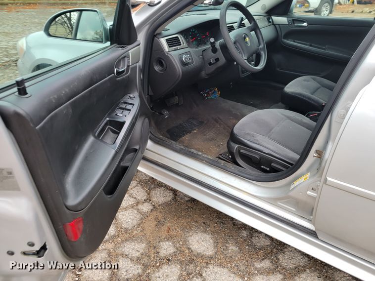 image for item IV9729 2016 Chevrolet Impala Limited Police Cruiser