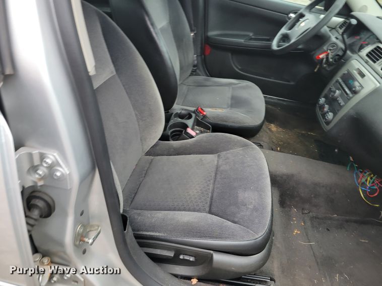 image for item IV9729 2016 Chevrolet Impala Limited Police Cruiser