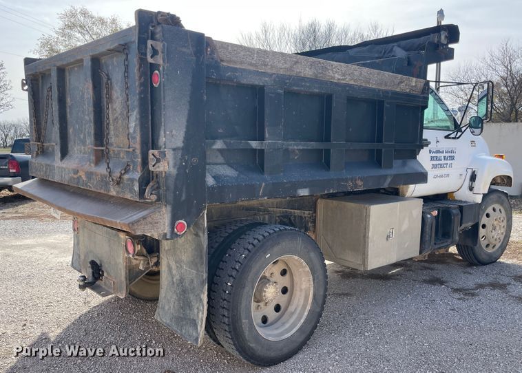 image for item IX9615 1998 GMC C7500  dump truck