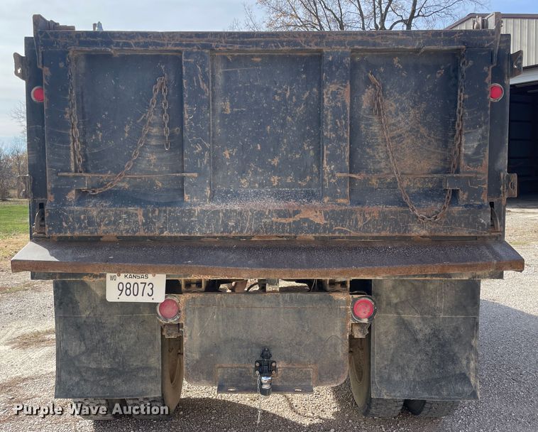 image for item IX9615 1998 GMC C7500  dump truck