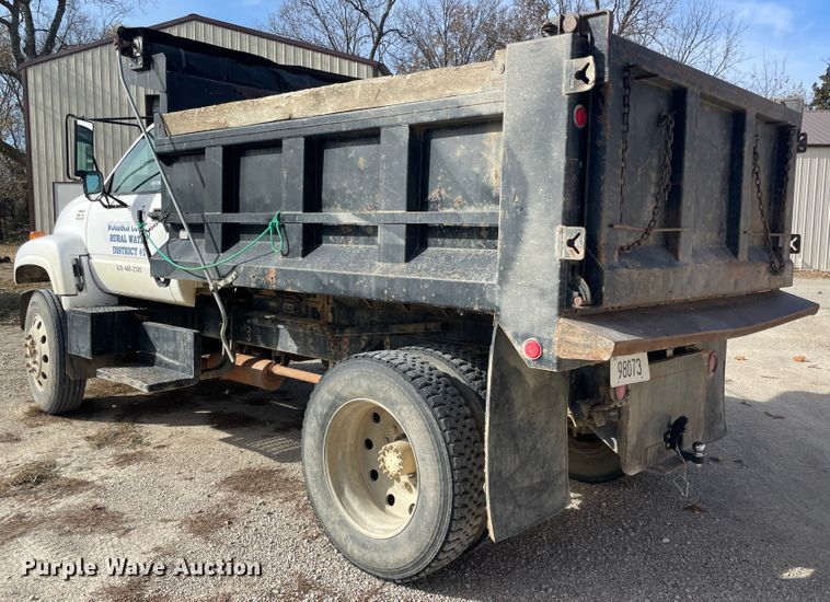 image for item IX9615 1998 GMC C7500  dump truck