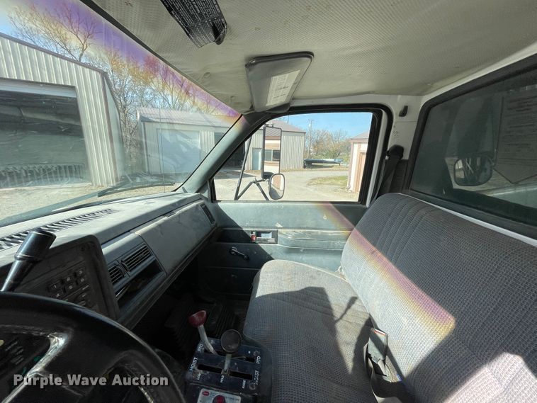 image for item IX9615 1998 GMC C7500  dump truck