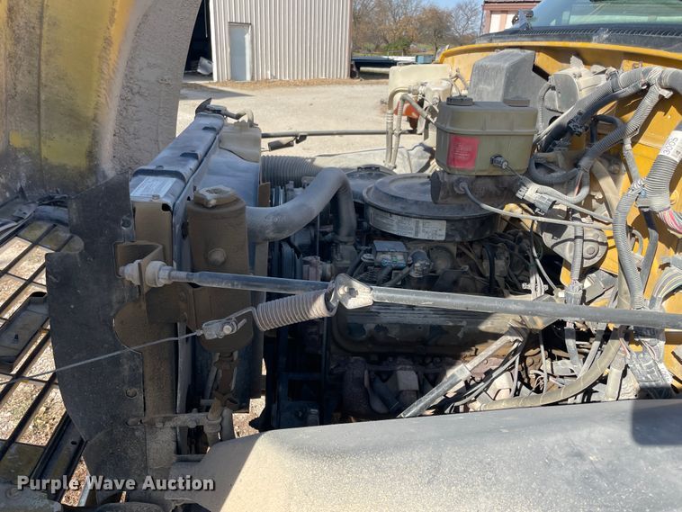 image for item IX9615 1998 GMC C7500  dump truck