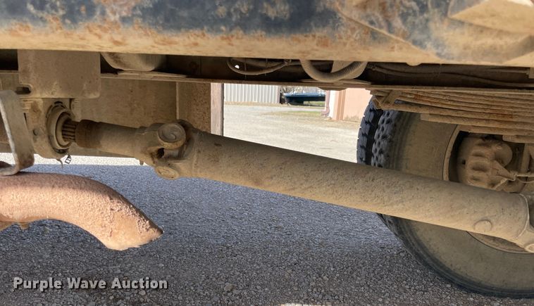 image for item IX9615 1998 GMC C7500  dump truck