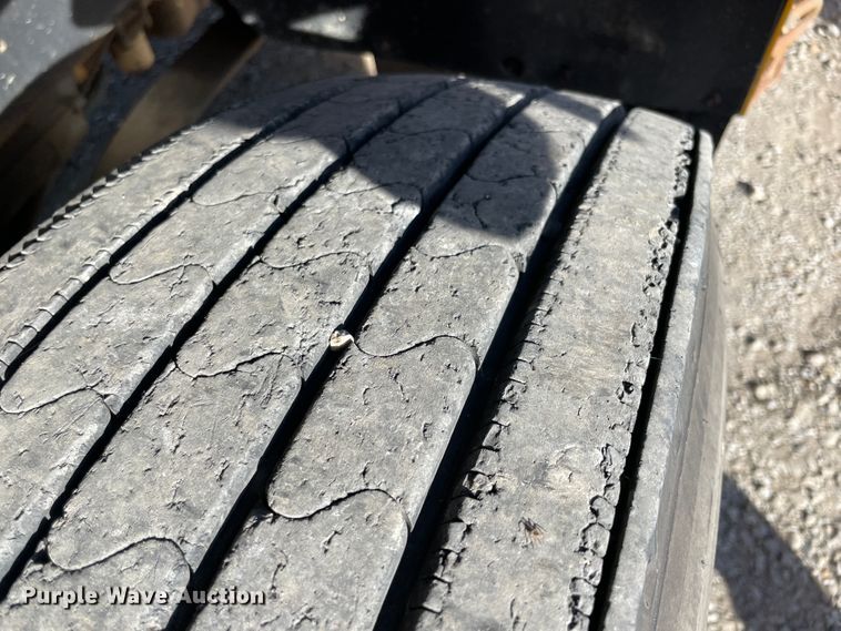 image for item IX9616 2004 Blue Bird Vision  school bus