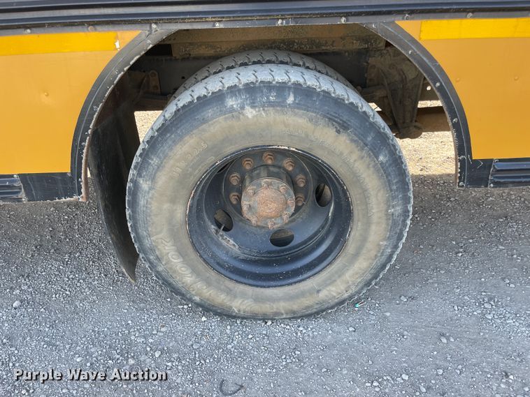 image for item IX9616 2004 Blue Bird Vision  school bus