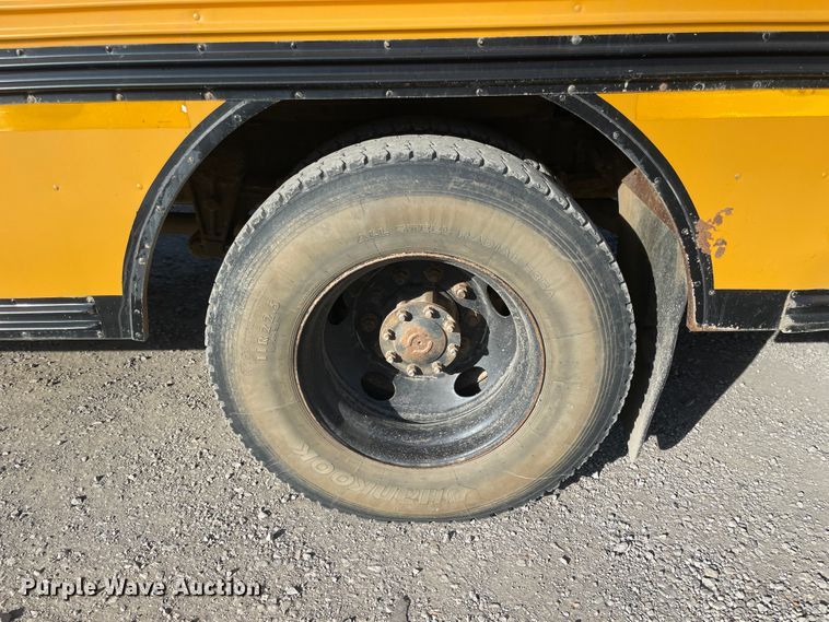 image for item IX9616 2004 Blue Bird Vision  school bus