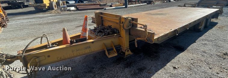 image for item IX9663 1999 Evaco DO10  equipment trailer