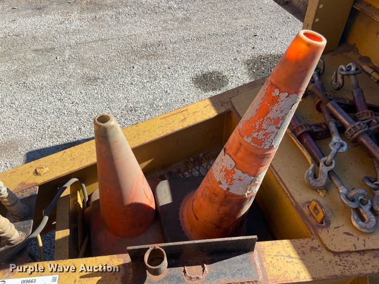 image for item IX9663 1999 Evaco DO10  equipment trailer