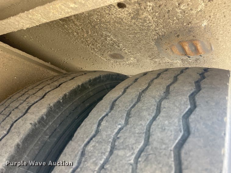 image for item IX9663 1999 Evaco DO10  equipment trailer