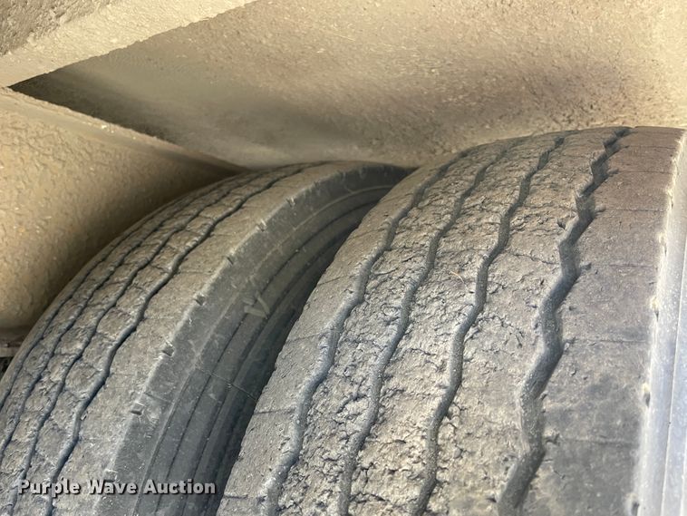 image for item IX9663 1999 Evaco DO10  equipment trailer