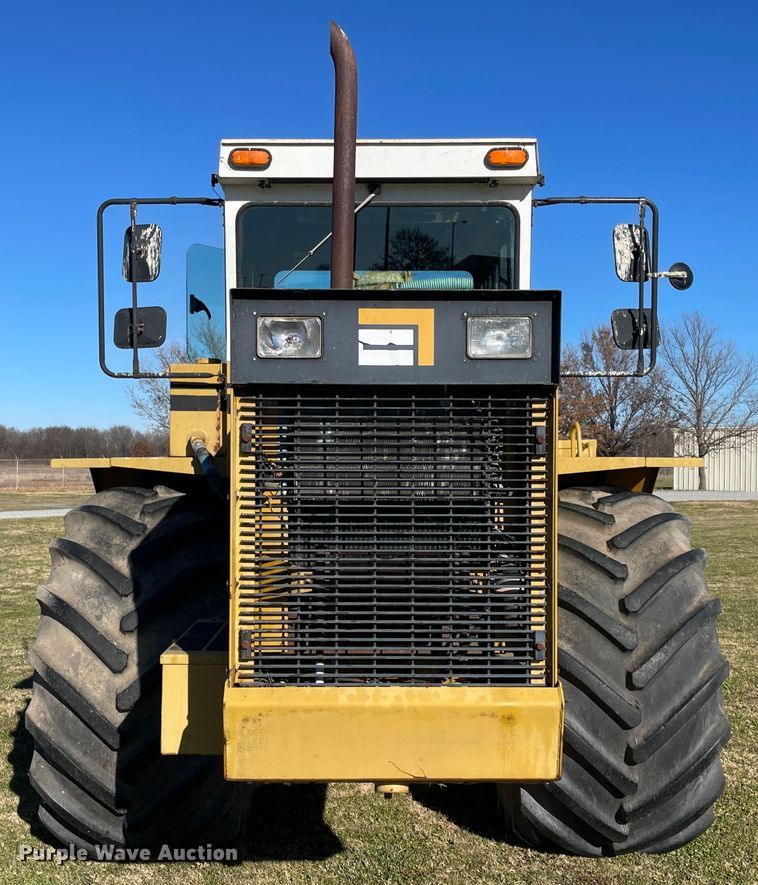 image for item IX9664 Ag-Gator 2004  applicator