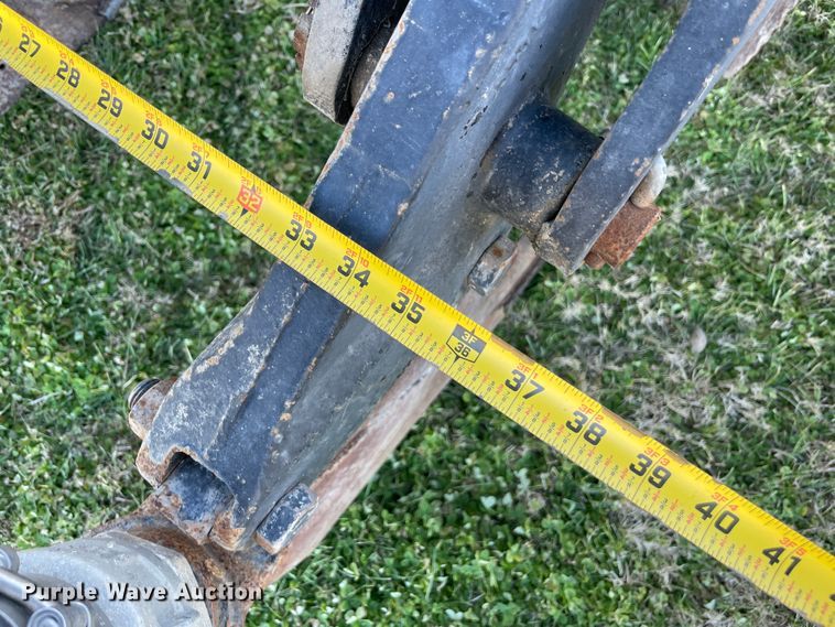 image for item IX9664 Ag-Gator 2004  applicator