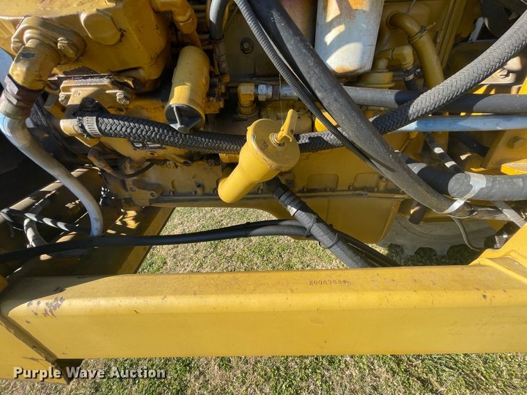 image for item IX9664 Ag-Gator 2004  applicator