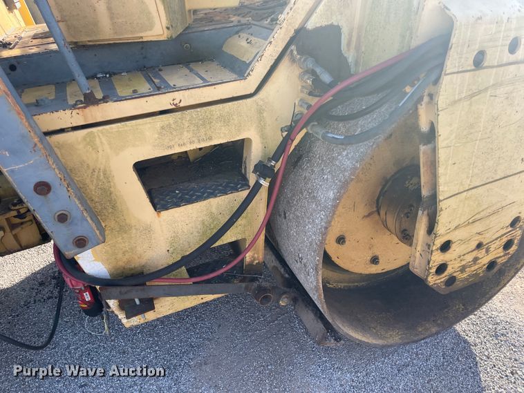 image for item IX9669 Bomag BW202AD  double drum vibratory roller