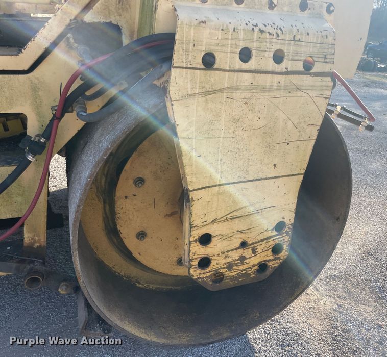 image for item IX9669 Bomag BW202AD  double drum vibratory roller