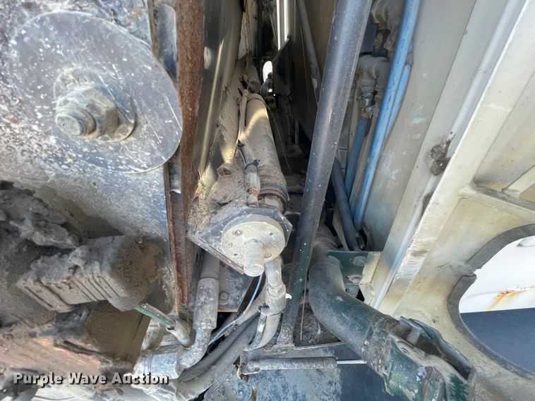 image for item IX9721 2009 Johnston  street sweeper