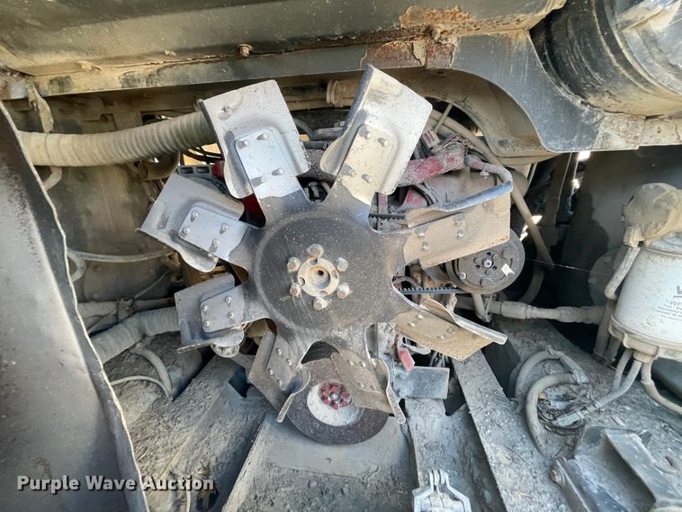 image for item IX9721 2009 Johnston  street sweeper