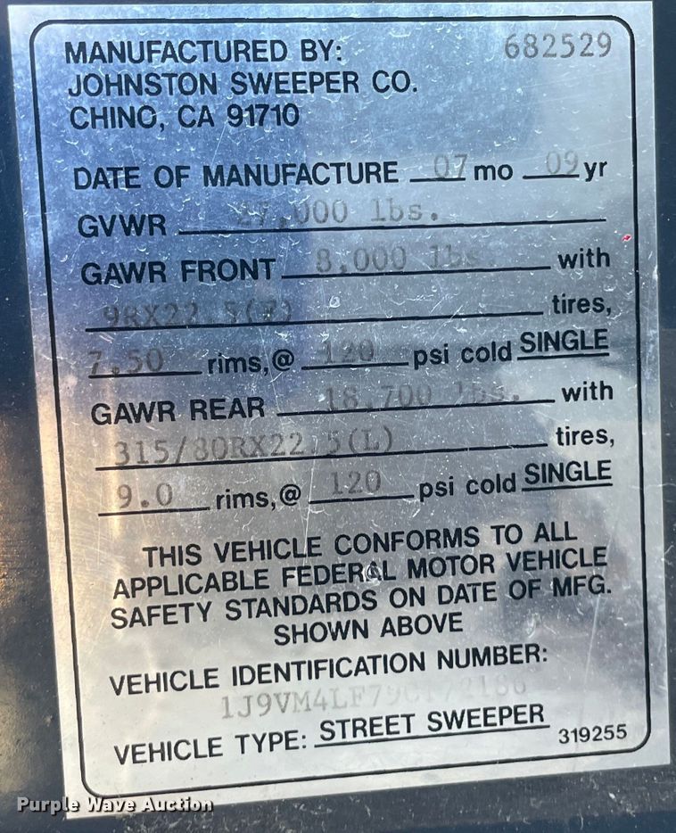 image for item IX9721 2009 Johnston  street sweeper