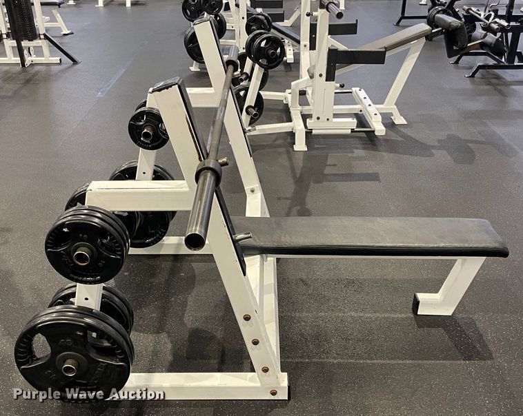 image for item IX9741 Bench