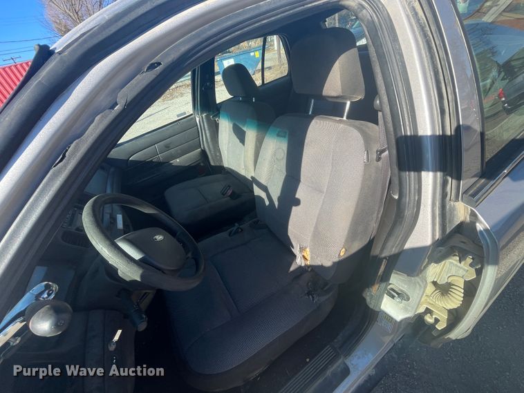 image for item IX9742 2010 Ford Crown Victoria Police Interceptor  Police Interceptor