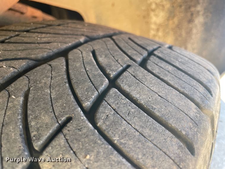 image for item IX9742 2010 Ford Crown Victoria Police Interceptor  Police Interceptor