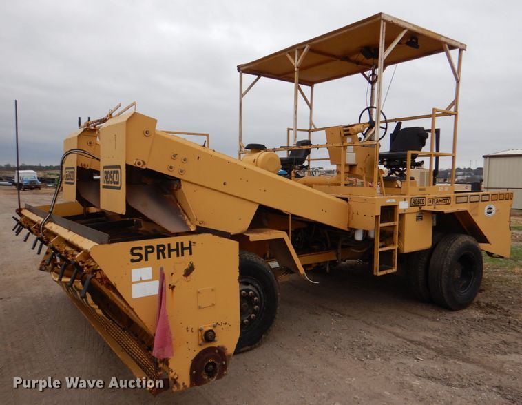 image for item JD9476 1998 Rosco Flaherty SPRH-H  chip spreader