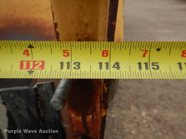 image for item JD9476 1998 Rosco Flaherty SPRH-H  chip spreader