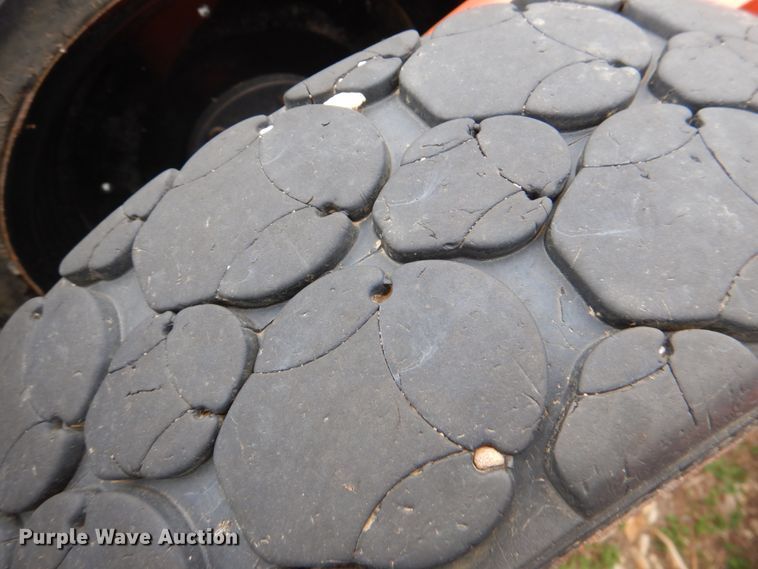 image for item JD9477 2016 Rhino 4155-3  batwing rotary mower