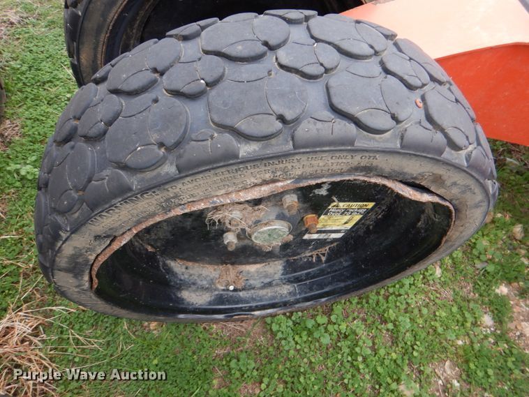 image for item JD9477 2016 Rhino 4155-3  batwing rotary mower