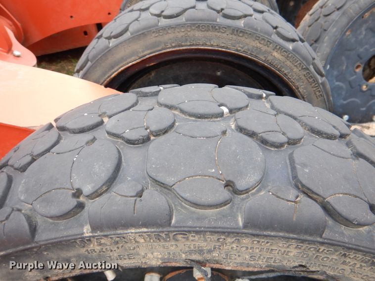 image for item JD9477 2016 Rhino 4155-3  batwing rotary mower