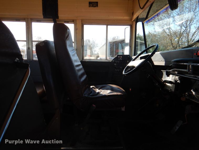 image for item JD9545 1997 Amtran 3800  school bus