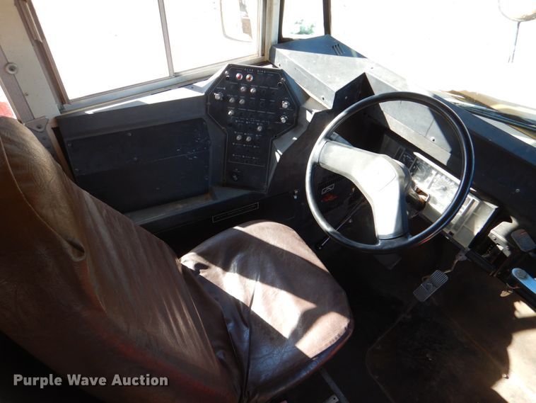 image for item JD9545 1997 Amtran 3800  school bus