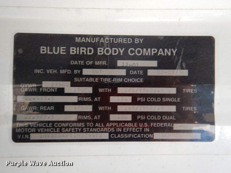 image for item JD9546 2001 International 3800  school bus