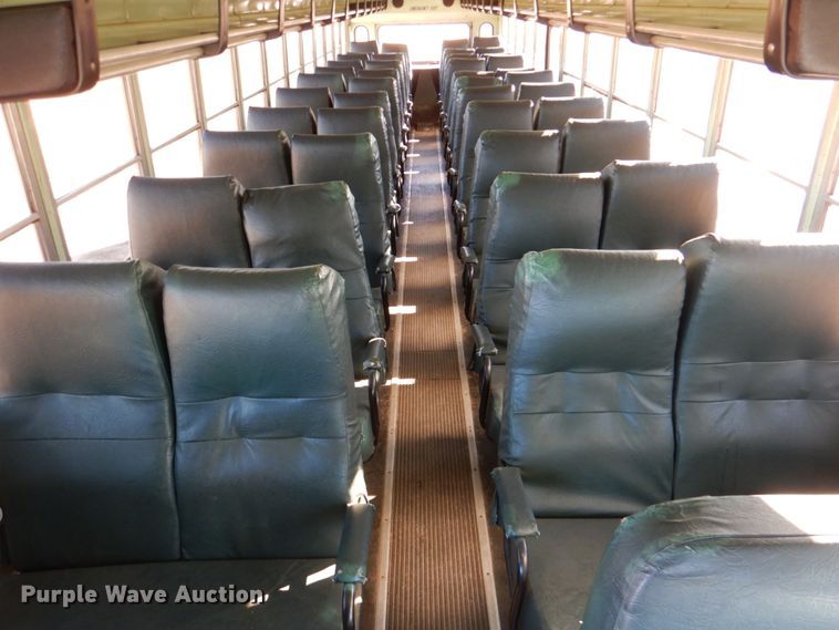 image for item JD9547 1990 Thomas Built M89 MVP  school bus