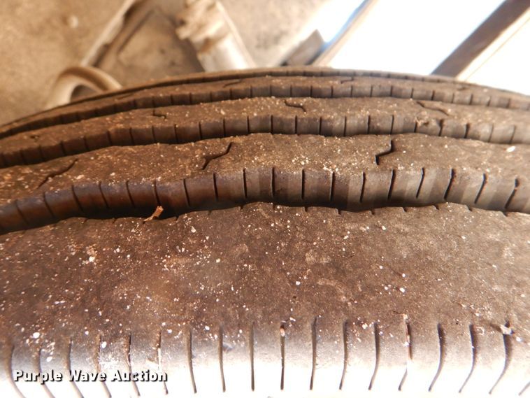 image for item JD9547 1990 Thomas Built M89 MVP  school bus