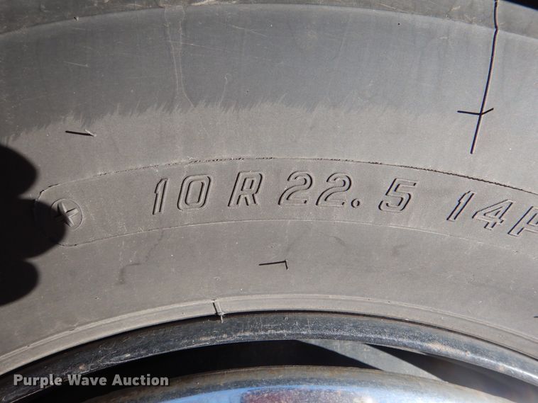 image for item JD9547 1990 Thomas Built M89 MVP  school bus