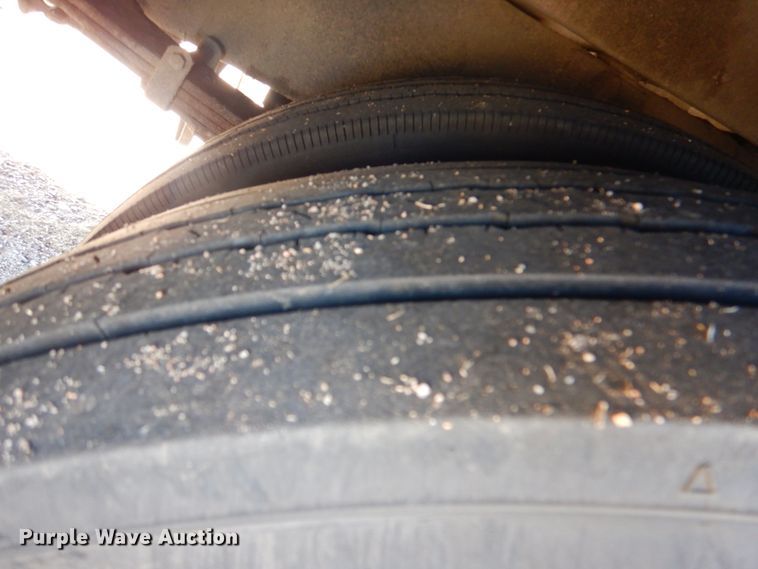 image for item JD9547 1990 Thomas Built M89 MVP  school bus