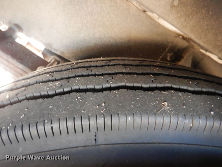 image for item JD9547 1990 Thomas Built M89 MVP  school bus