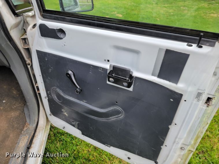 image for item JE9136 1996 Ford Aerostar  van