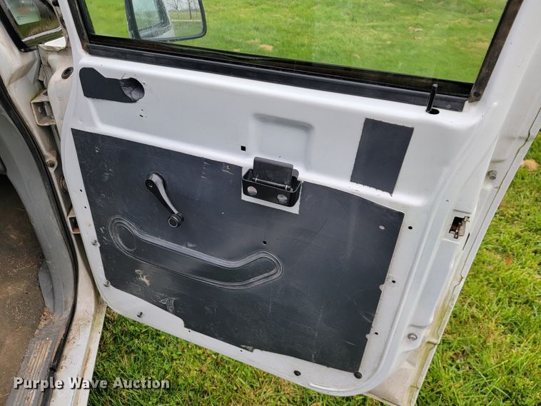 image for item JE9136 1996 Ford Aerostar  van