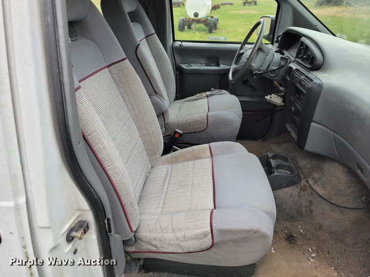 image for item JE9136 1996 Ford Aerostar  van