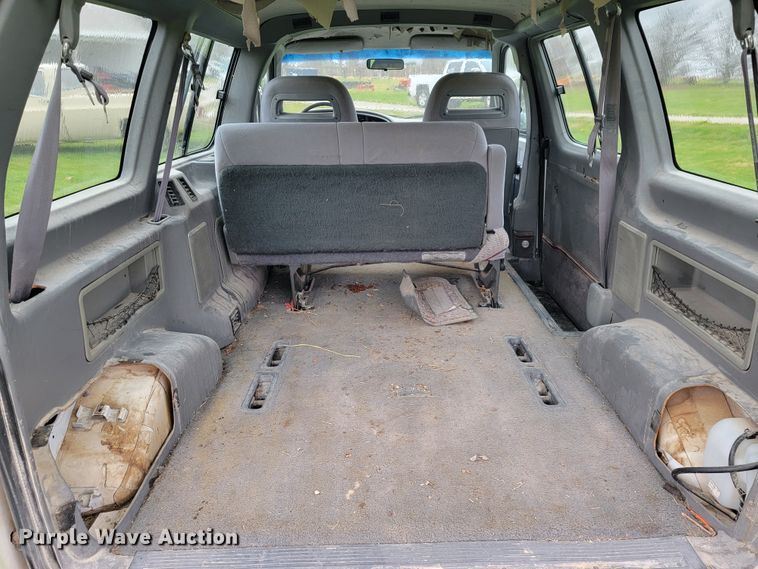 image for item JE9136 1996 Ford Aerostar  van