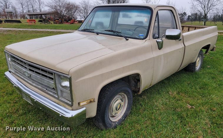 image for item JE9137 1986 Chevrolet C10  pickup truck