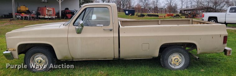 image for item JE9137 1986 Chevrolet C10  pickup truck