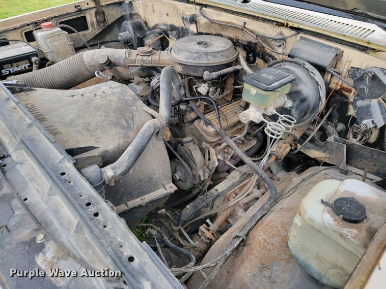 image for item JE9137 1986 Chevrolet C10  pickup truck