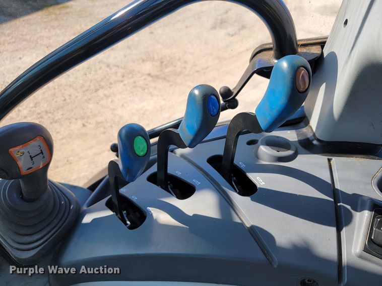 image for item JE9160 New Holland TS6  MFWD tractor