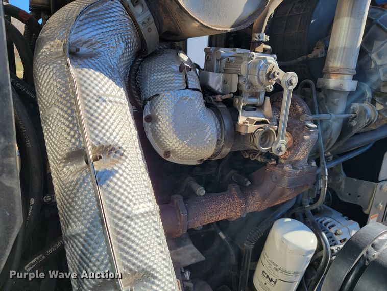 image for item JE9160 New Holland TS6  MFWD tractor